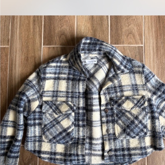 Zara Jackets & Blazers - Zara Plaid Jacket